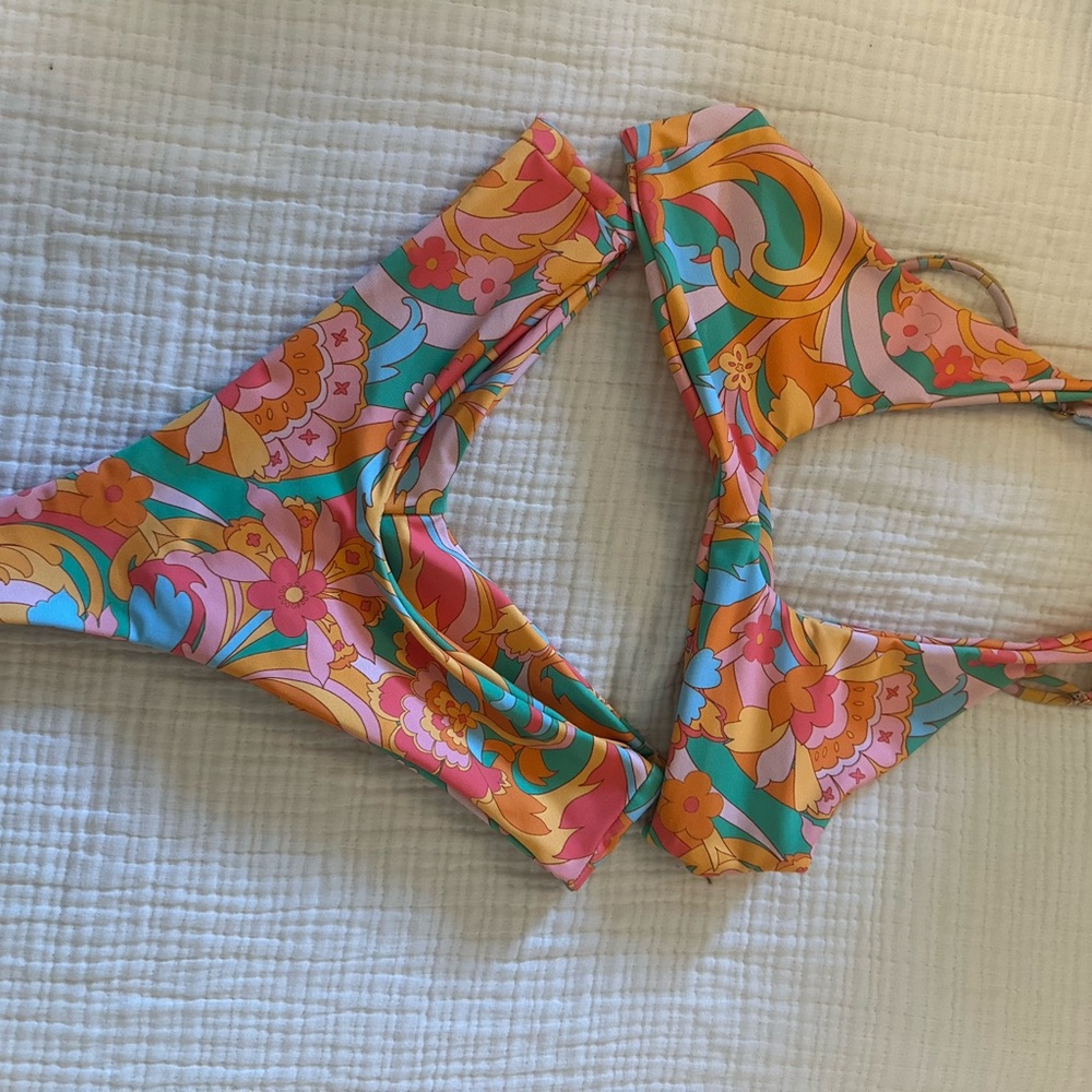 Skatie Bikini Set
